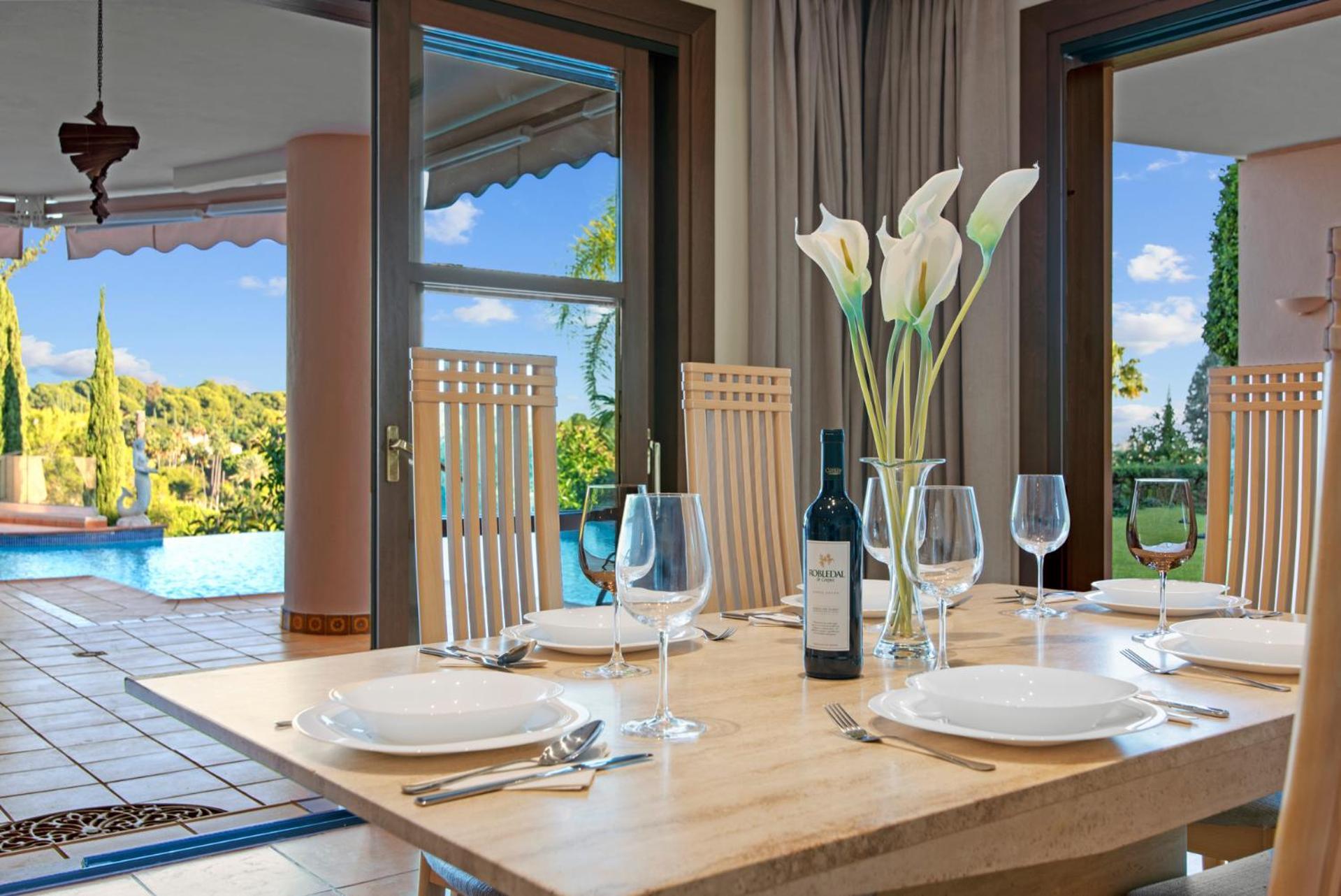 Luxury Villa Robledal By Mabiente - Views Of The Sea And The Golf Course Marbella Exterior foto